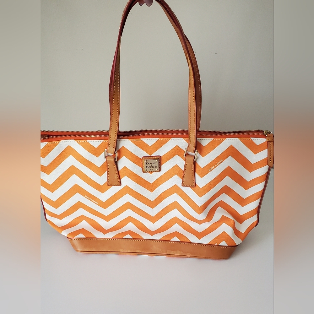 Dooney & Bourke Tangerine & White Chevron Tote Purse